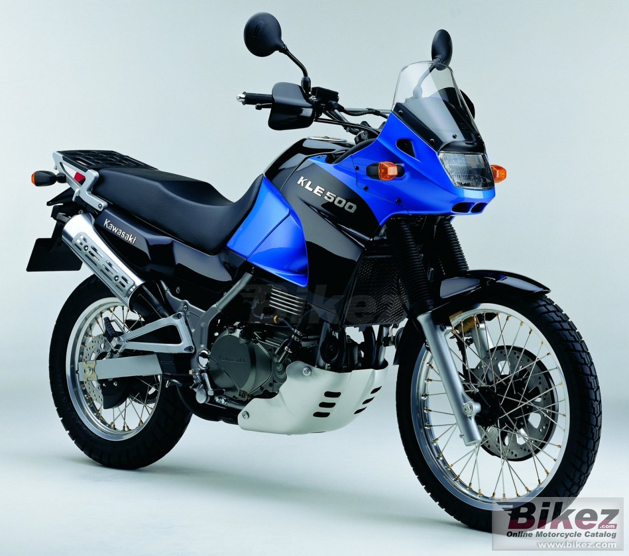 Big Kawasaki kle 500 picture and wallpaper from Bikez.com